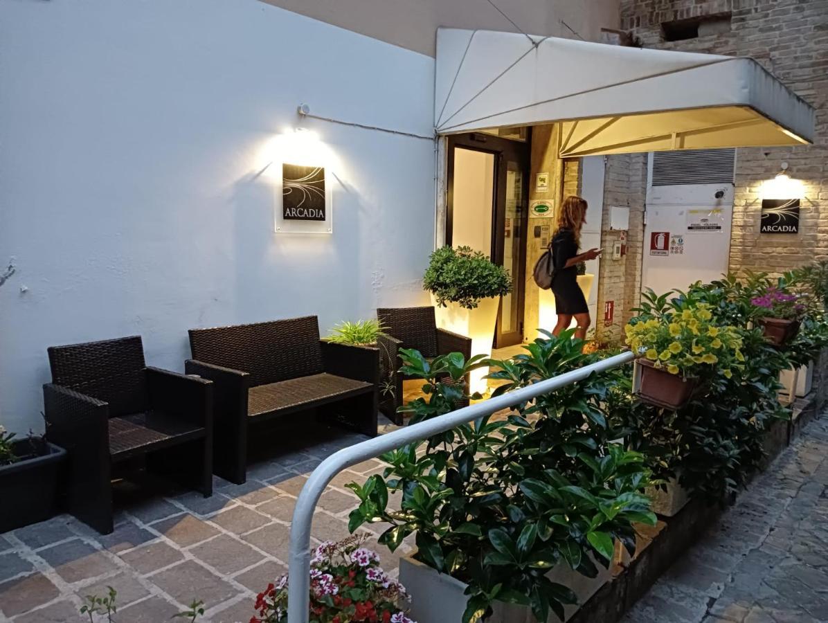 Hotel Arcadia Macerata Exterior foto