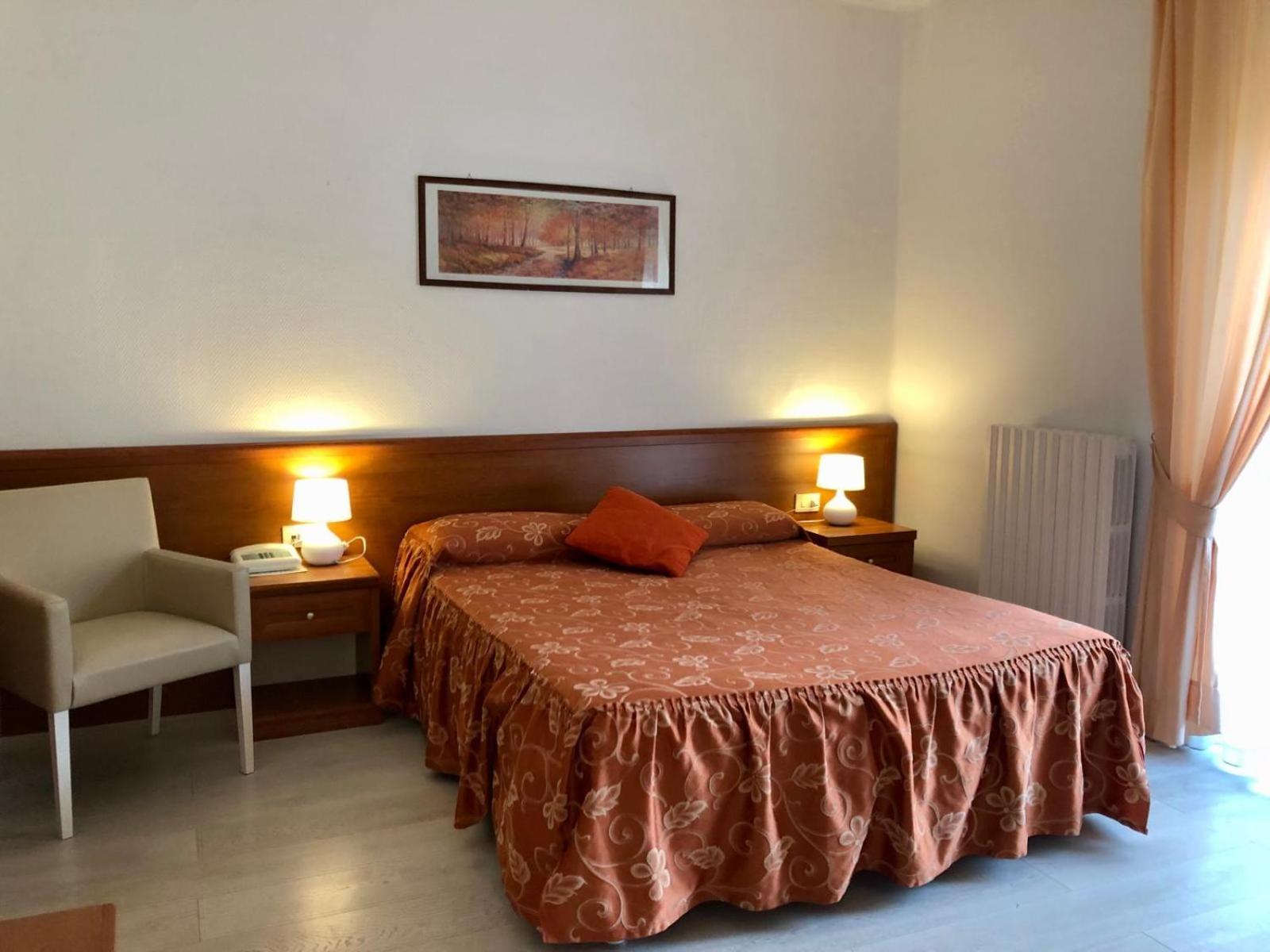 Hotel Arcadia Macerata Habitación foto
